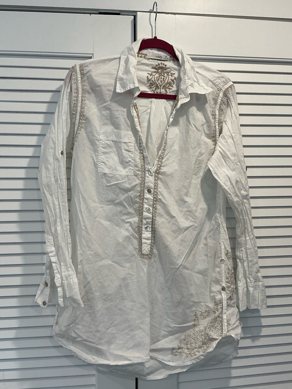 EUC Subtle Luxury bohemian tunic button down embroidery prairie Lagenlook s.M/L